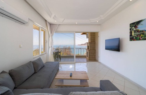 Alanya Apartment | Superb Flat with Nature View and Balcony in Alanya