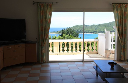 Favone Villa | Superb infinity pool villa with stunning sea views in Favone