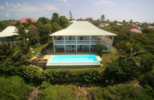 Saint-Francois Villa | SUPERB VILLA WITH SPECTACULAR OCEAN VIEWS AND PANORAMIC POOL