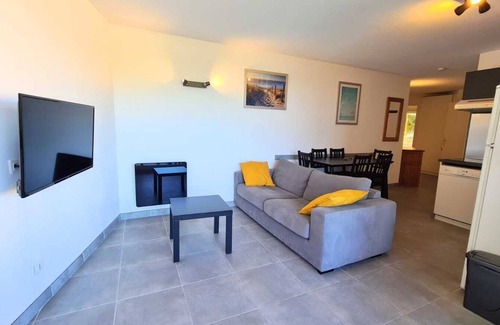 Theoule-Superieur Apartment | Superbe Appartement 6 Personnes vue mer Baie de Cannes