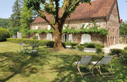 Saint-Bazile-de-Meyssac House | Superbe gîte avec vue sur les vignes, dans le parc d'un manoir du 18ème siècle