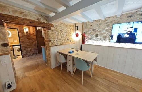 Saint-Jean-de-Gonville House | Superbe Studio Roustique