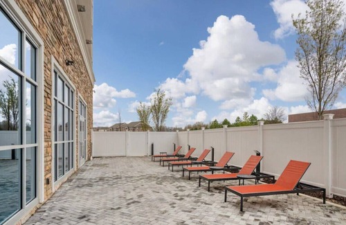 Southwind House | Superbly Appointed Room! Perfect for Work & Play!