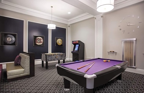 Union Square Apartment | Superbowl Weekend