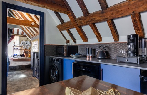 Heybridge Apartment | Superior 1 bedroom apartment - The D'arcy Suite