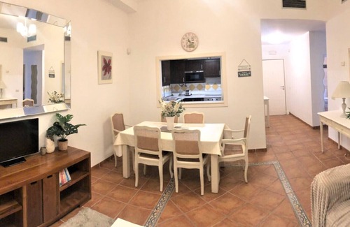 New Golden Mile Apartment | Superior 2 Bedroom Apartment Minutes from Beaches andPuerto Banus