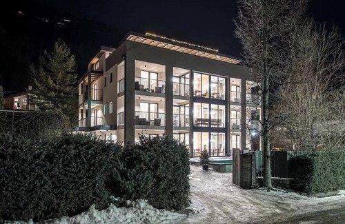 Sand in Taufers Apartment | Superior Apartment with Mountain View, Terrace, Spa, Garden & Pool