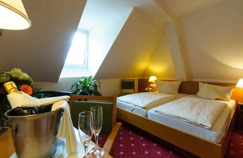 Wiesenttal House | Superior Double Room - Akzent Hotel Goldner Stern & Sternla