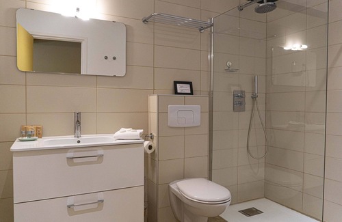 Roussillon Hotel | Superior Double Room with View at the Hotel La Maison des Ocres