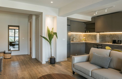 Argostoli Town Apartment | Superior Suite-3 bedroom-2 bathroom-Sea View/135m²