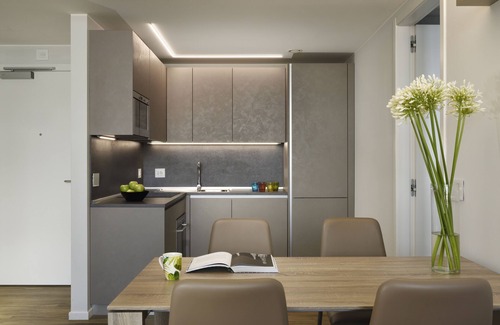 Centro Direzionale Apartment | Superior two-room apartment with city view - Torre Galfa Milan | A Experiences