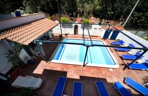 Ischia Porto Apartment | Superior two-room apartment 4 places in Residence in the center of Ischia Porto