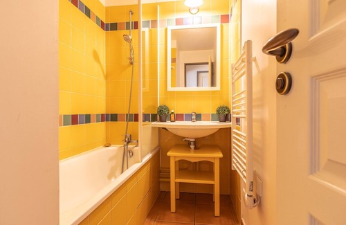 Arcangues Apartment | Sur le Golf D'arcangues et Face à la Rhune