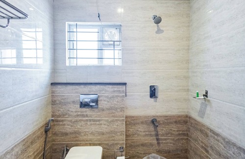 Lakshminarayana Pura Hotel | Suraksha Stay Kundalahalli