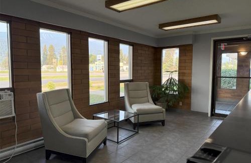 Smithers Hotel | SureStay by Best Western Smithers