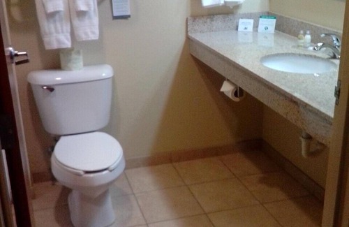 Salem Hotel | SureStay by Best Western Salem