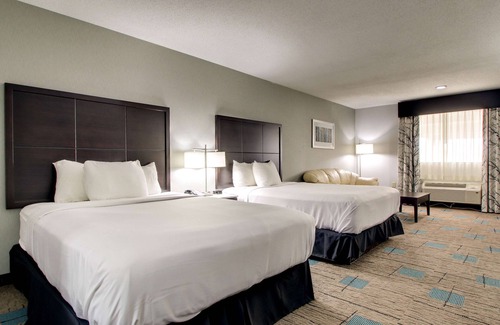 Pearl Hotel | SureStay Hotel by Best Western Richland