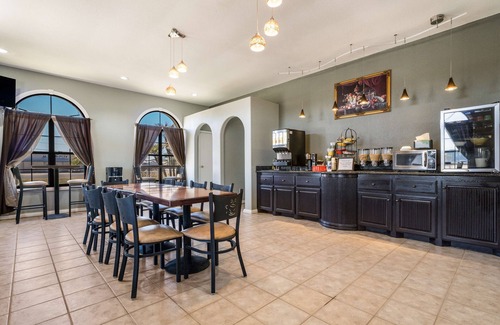 Alice Hotel | SureStay Hotel by Best Western Alice