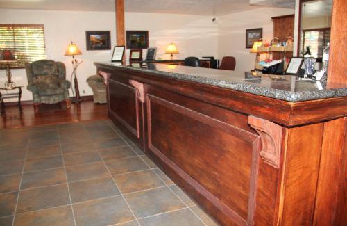 Susanville Hotel | SureStay Plus Hotel by Best Western Susanville