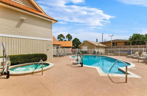 Ferry Pass Hotel | SureStay Studio by Best Western Pensacola