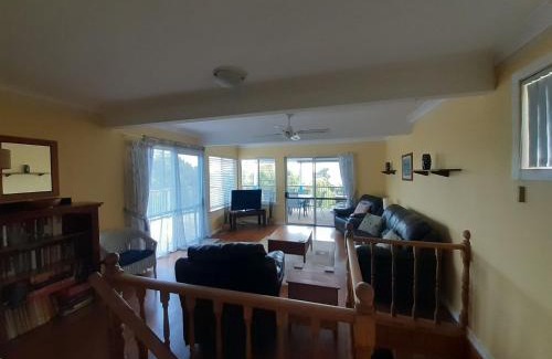 Camden Head House | Surf n View
