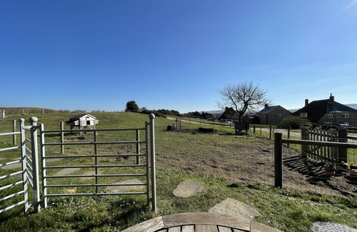 Shorwell Cottage | Surf Shack, 1-Bed Cottage, Sleeps 2, Pet Friendly