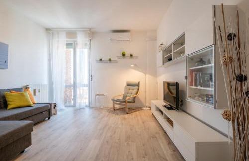 Venezia Nuova Apartment | Surf Sound B Flat by Pleiades Home