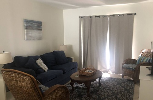 Carpinteria Apartment | Surf, Sun, Sand, steps to Carpinteria Beach #15