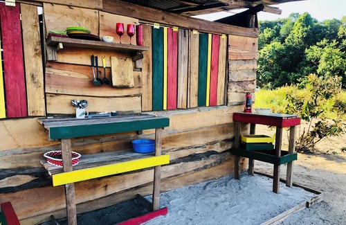 Zanderij Other | Suriname