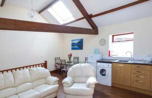 Holmrook House | Surprise View
