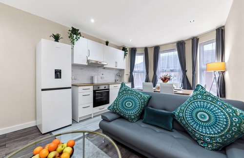 Evelyn Apartment | Surrey quays 2 Bed Flat Zone 2 Surrey Quays Free Parking