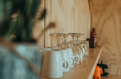 Ouddorp Ski Chalet | Sustainable cottage made of recycled cardboard