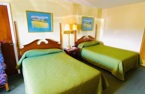 Heaters Hotel | Sutton Lane Motel