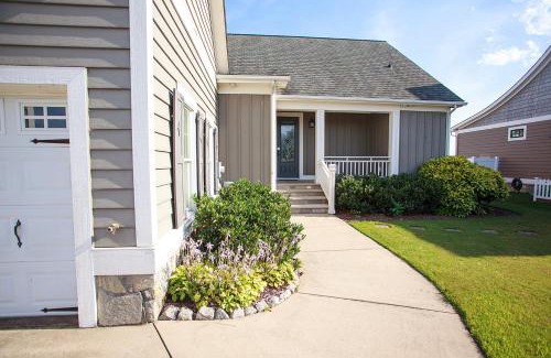 Avoca House | Sutton Room at The Inn, Occano Arnold Palmer Golf