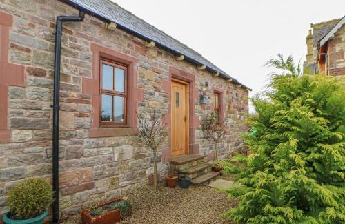 Wing House | Swallow Cottage