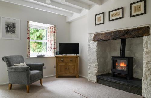 Rowen House | Swan Cottage