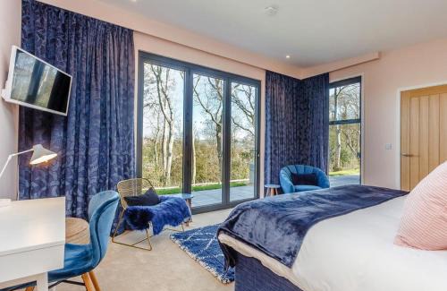 Lewes Resort | Swanborough Lakes Luxury Lodges