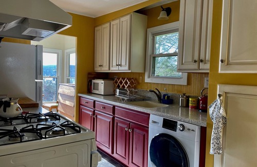 Cooperstown - Otsego Lake Cottage | Sweet 1 Bedroom Bungalow - Otsego Lake