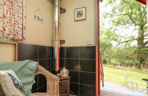 Llanfihangel Tal-y-llyn House | Sweet Briar Shepherds Hut