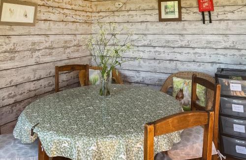 Llanfihangel Tal-y-llyn House | Sweet Briar - Uk49797