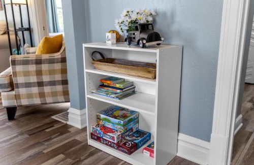 Warrenton House | Sweet Cherry Escape | JZ Vacation Rentals