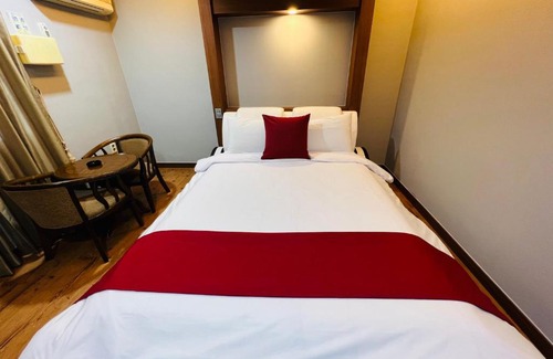 Yeon-dong Hotel | Sweet Hotel