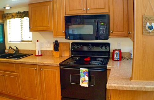 Show Low Cabin | SWEET, IMPECCABLE CABIN IN THE PINES ! HIKING, LAKES!