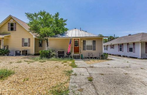 South Pensacola House | Sweet on Strong Street - Unit A