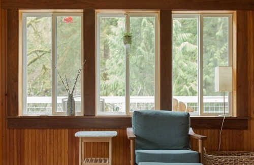 Cloverdale Cabin | Sweet Root Hollow Retreat