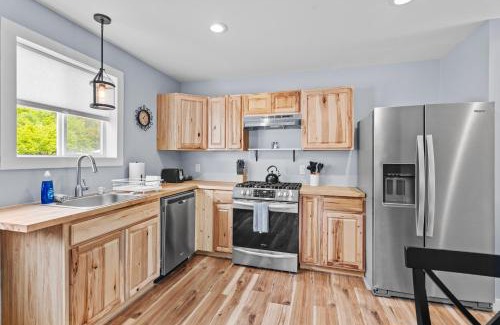 Warrensburg House | Sweet Solitude On Main