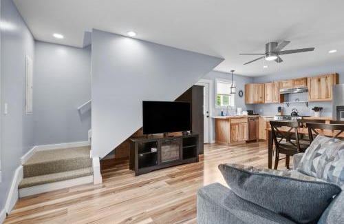 Warrensburg House | Sweet Solitude On Main