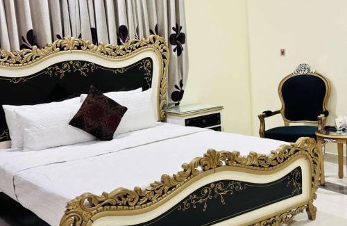 Loralai District House | Sweet villa