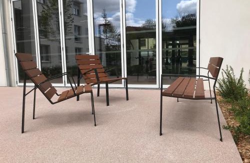 Fontaine Lestang-Bagatelle-Papus-Tabar-Bordelongue Apartment | Sweetly Alexandrin Toulouse