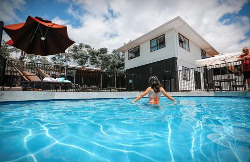 Northcote House | Swimming Pool Holiday Villa